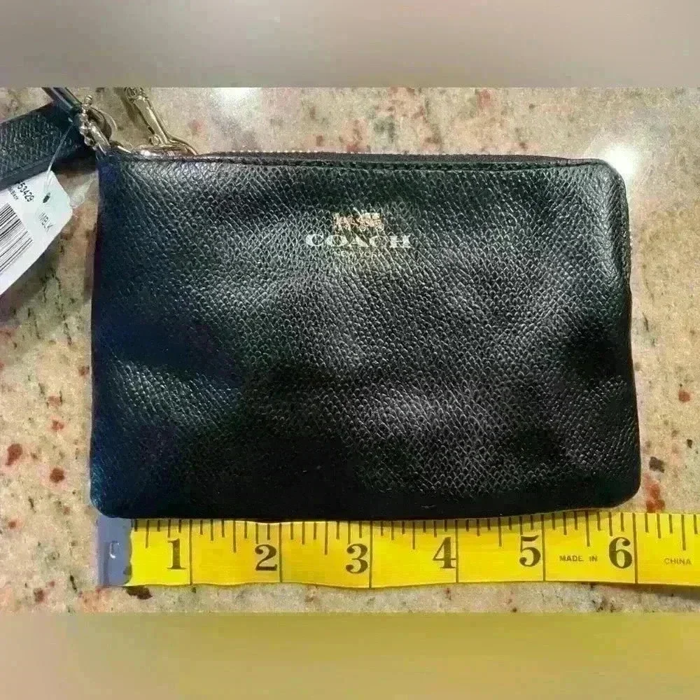 Coach Corner Zip Wristlet Wallet Pebbled Black Leather NEW WITH TAGS